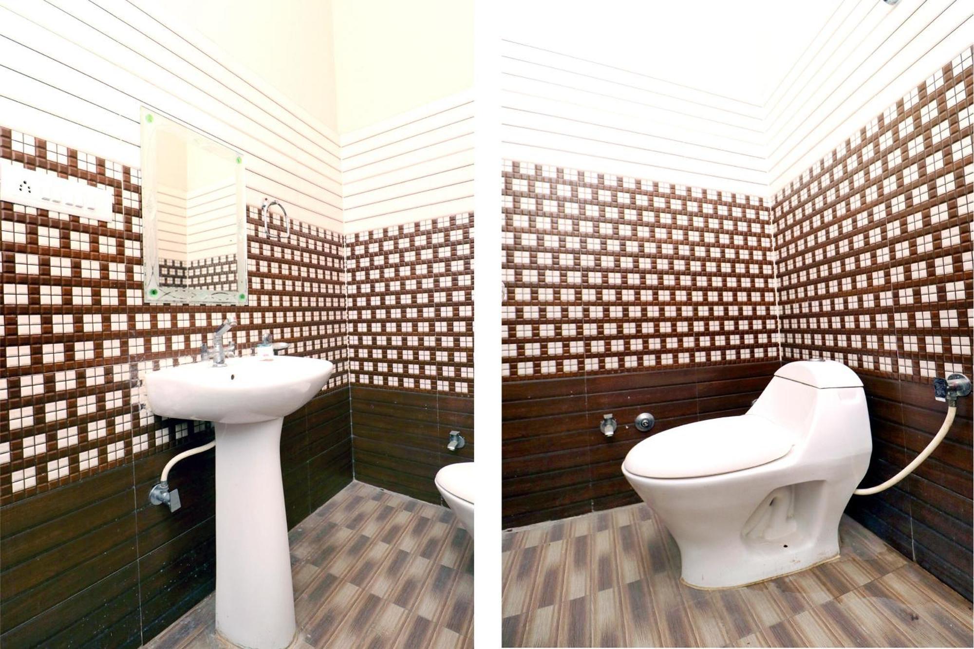 OYO 43293 Hotel Pushp Vatika Bhiwani Exterior foto